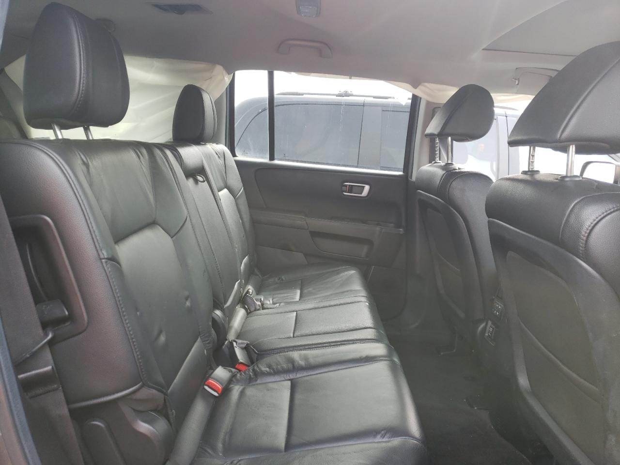 Photo 6 from auction – 2012 HONDA PILOT EXL with VIN 5FNYF4H56CB042302