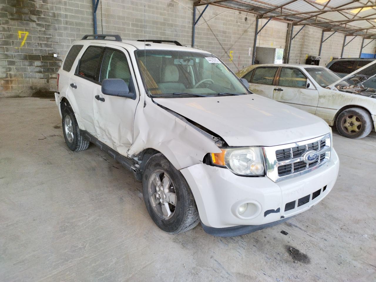 FORD ESCAPE XLT 2010 with VIN 1FMCU9DG7AKB92323 - Photo from auction