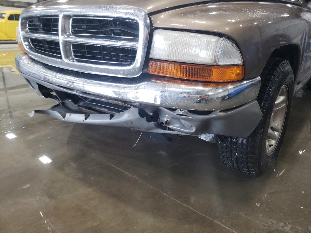 Photo 9 from auction – 2001 DODGE DAKOTA QUA with VIN 1B7GL2AX41S161874