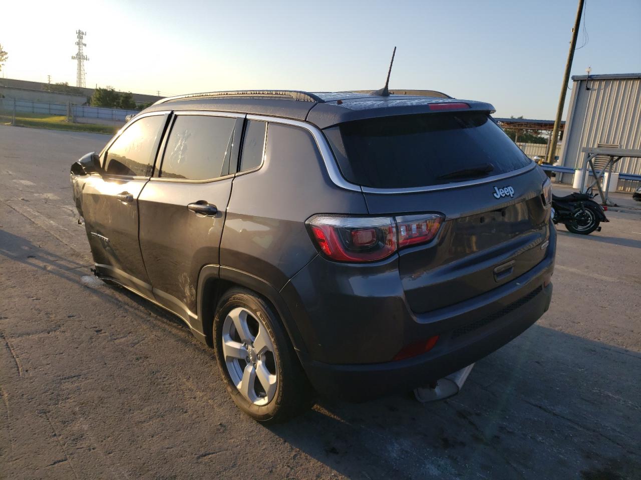 Photo 3 from auction – 2020 JEEP COMPASS LA with VIN 3C4NJCBBXLT243213