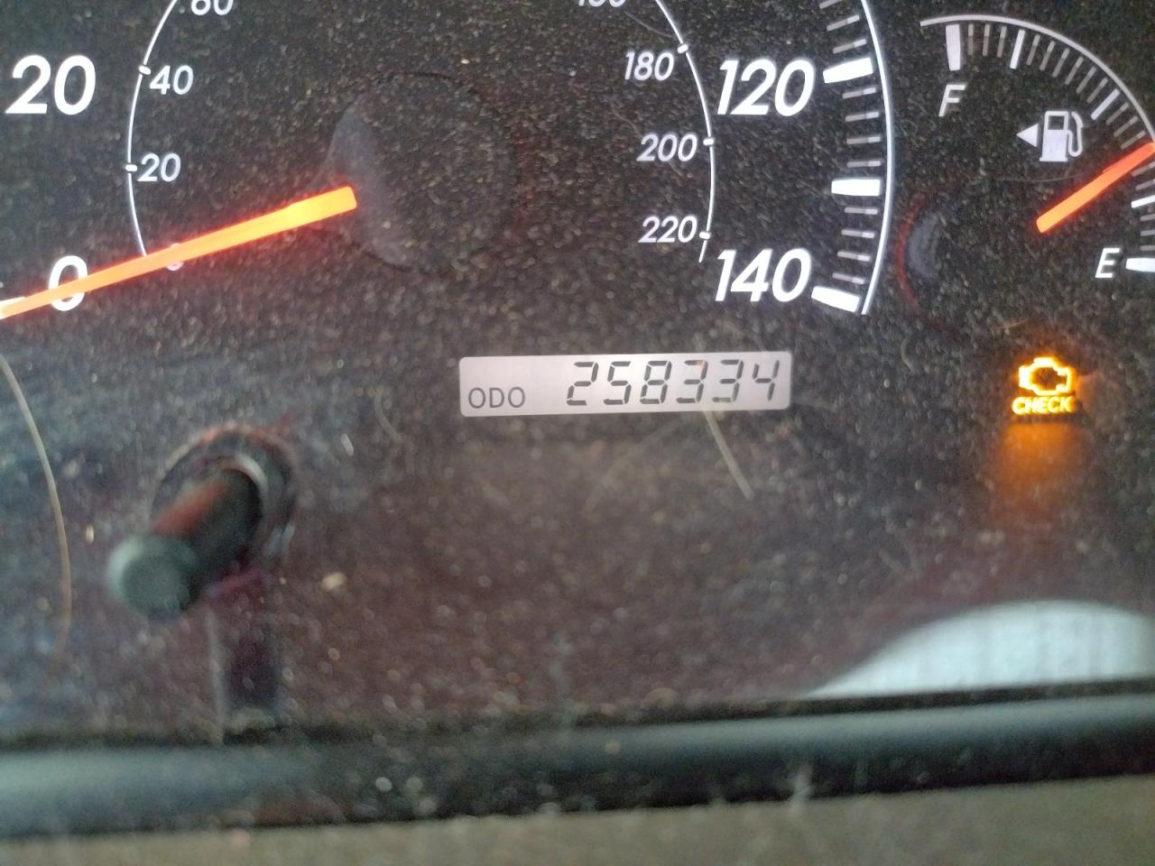 Photo 8 from auction – 2005 TOYOTA CAMRY LE with VIN 4T1BE32K65U042453