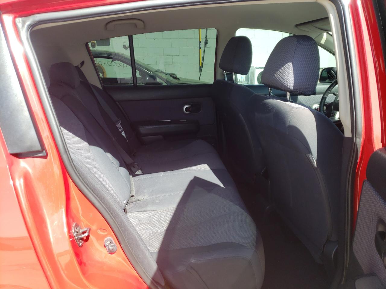 Photo 6 from auction – 2008 NISSAN VERSA S with VIN 3N1BC13E38L390090