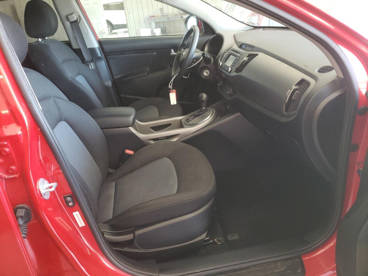 Photo 5 from auction – 2014 KIA SPORTAGE B with VIN KNDPB3AC2E7616767