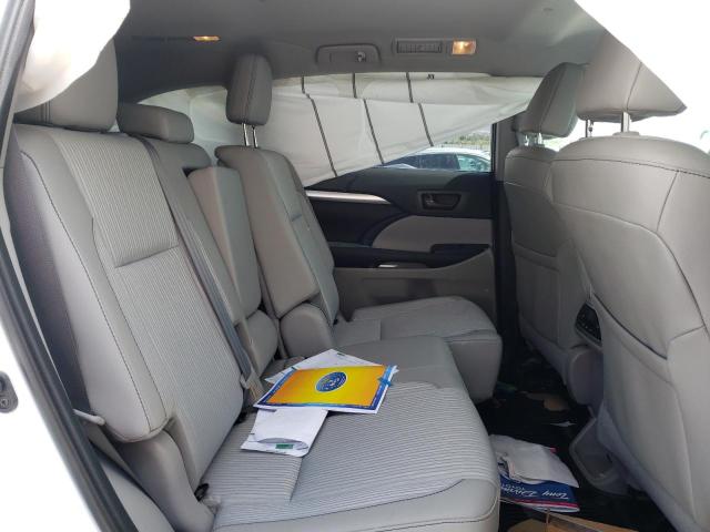 Photo 6 from auction – 2019 TOYOTA HIGHLANDER with VIN 5TDBZRFH7KS738913