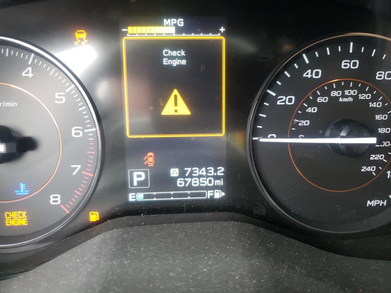Photo 8 from auction – 2018 SUBARU CROSSTREK with VIN JF2GTADCXJ8204163