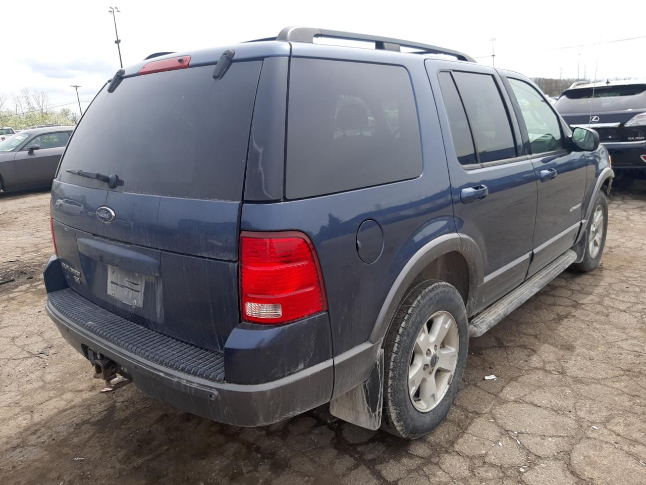 Photo 4 from auction – 2002 FORD EXPLORER X with VIN 1FMZU73K92UD35167
