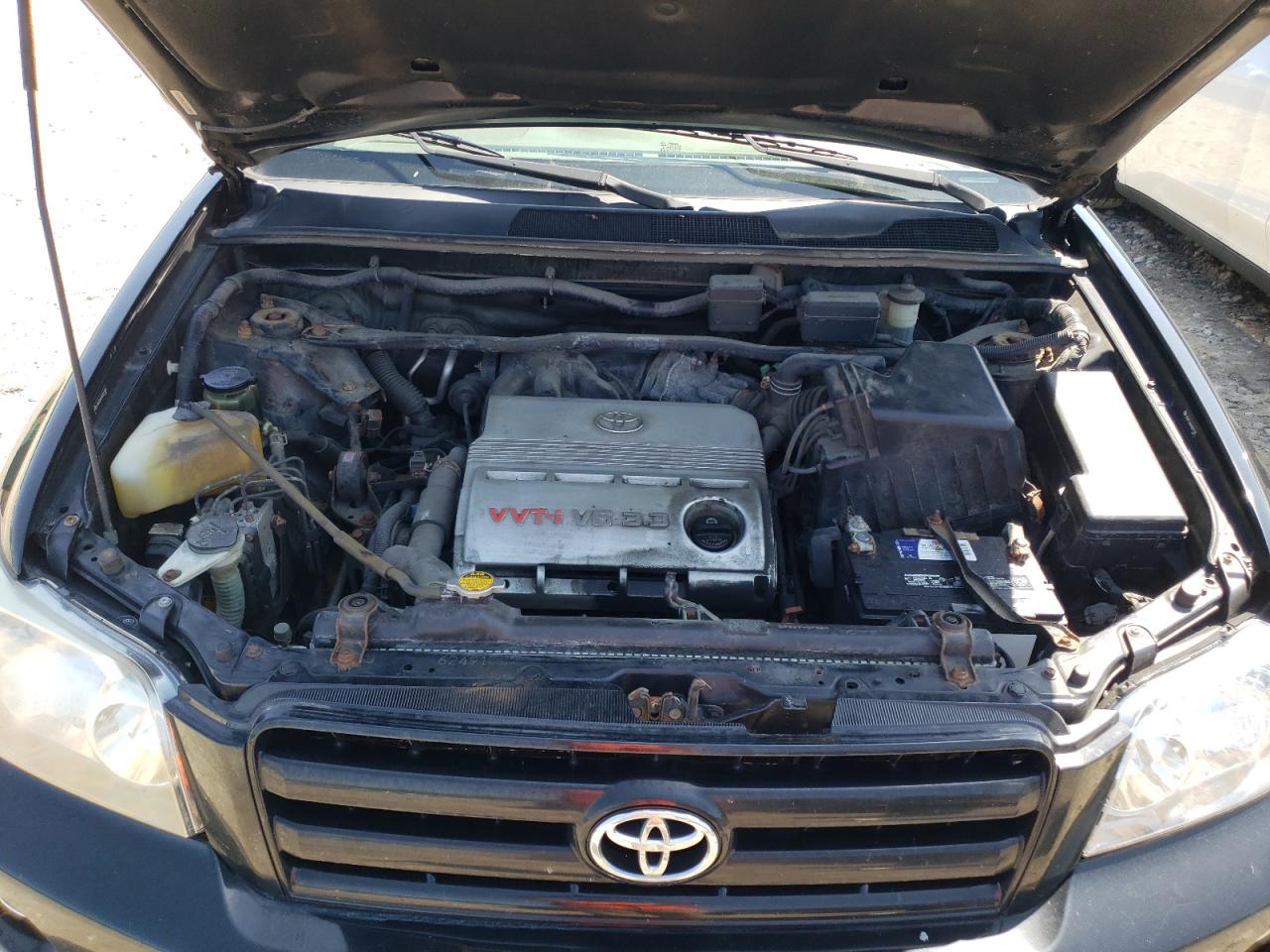 Photo 7 from auction – 2004 TOYOTA HIGHLANDER with VIN JTEEP21A440027739
