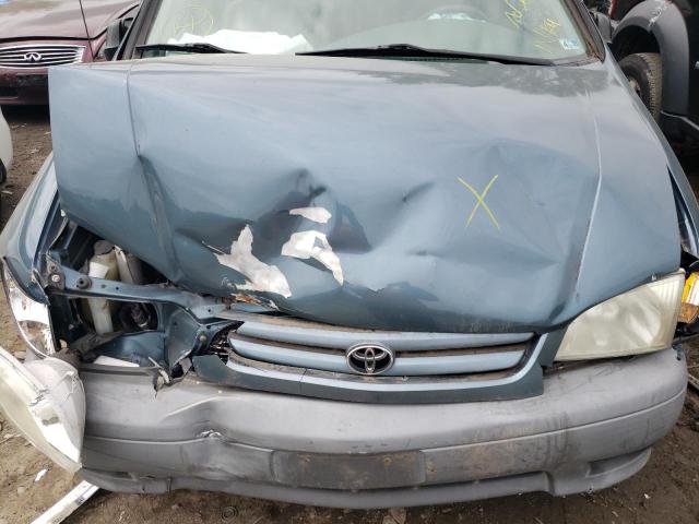 Photo 7 from auction – 2003 TOYOTA SIENNA with VIN 4T3ZF13C93U536446