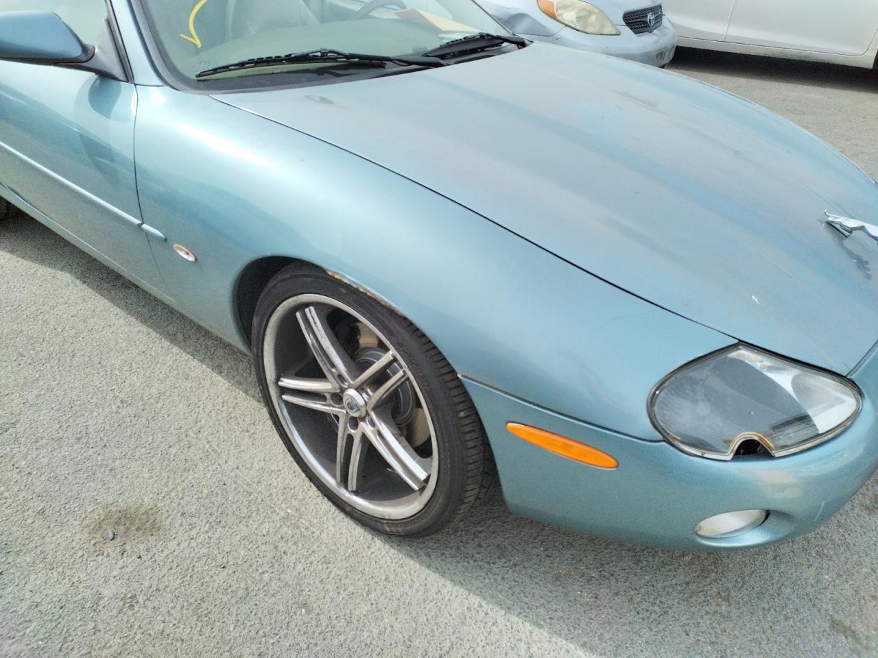 Photo 9 from auction – 2003 JAGUAR XK8 with VIN SAJDA42C932A34061