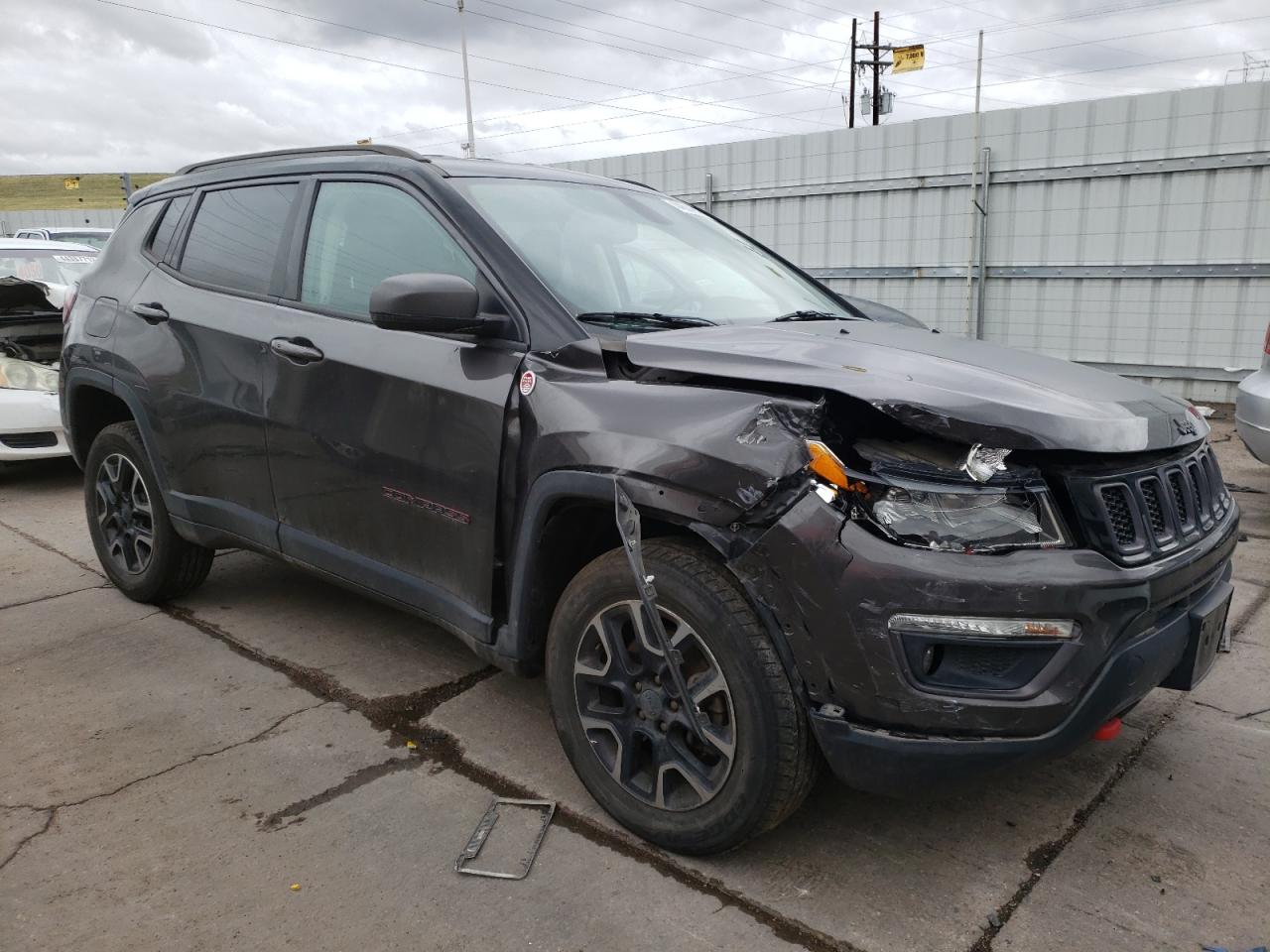 JEEP COMPASS TR 2019 with VIN 3C4NJDDB1KT627396 - Photo from auction