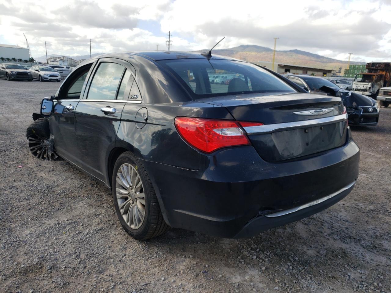 Photo 3 from auction – 2011 CHRYSLER 200 with VIN 1C3BC2FB2BN601442