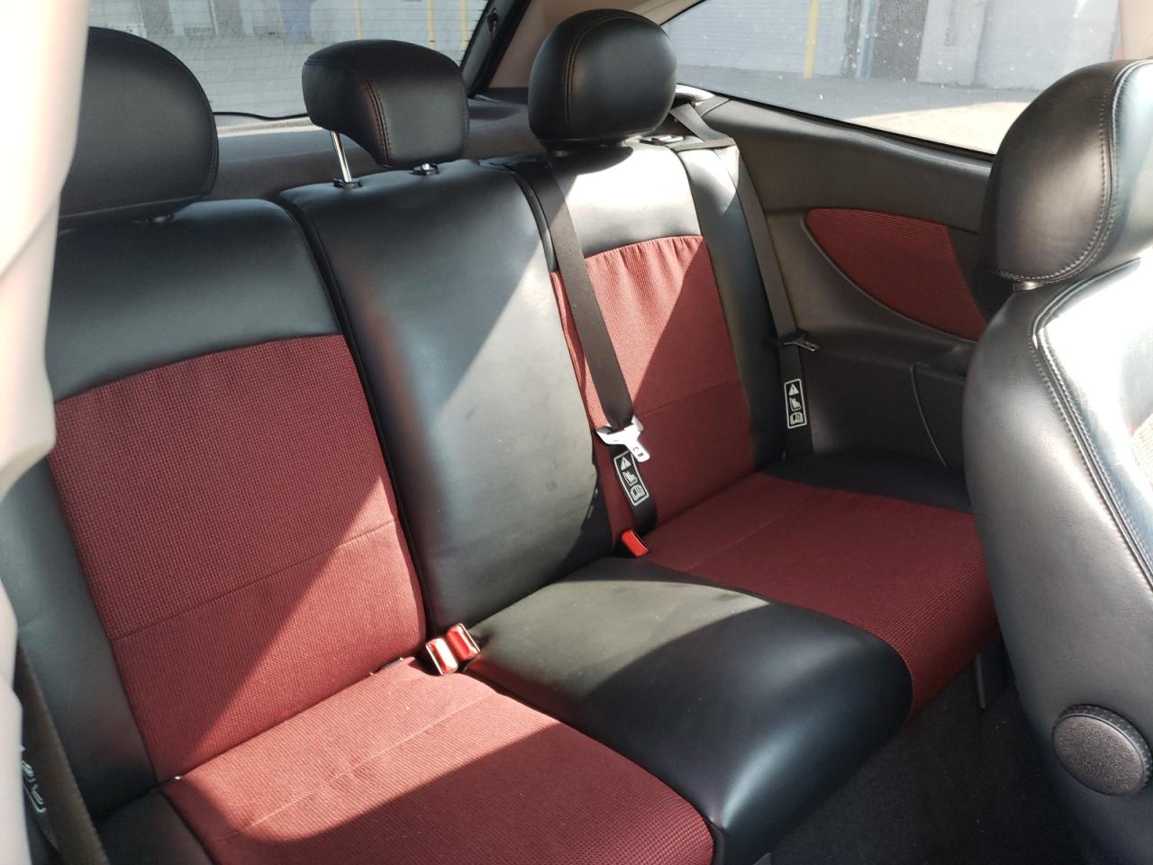 Photo 6 from auction – 2002 FORD FOCUS SVT with VIN 3FAHP39522R239797