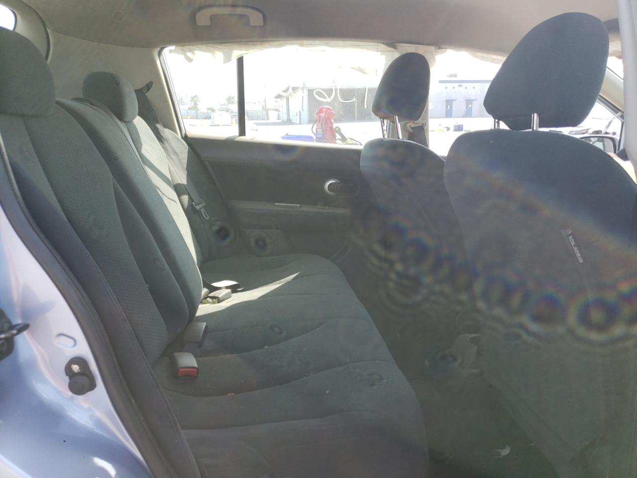 Photo 6 from auction – 2010 NISSAN VERSA S with VIN 3N1BC1CP0AL409105