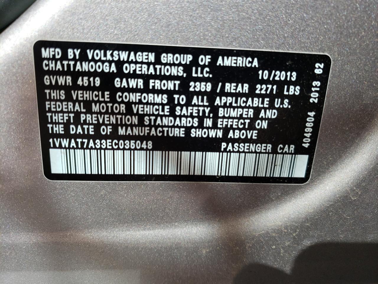 Photo 10 from auction – 2014 VOLKSWAGEN PASSAT S with VIN 1VWAT7A33EC035048