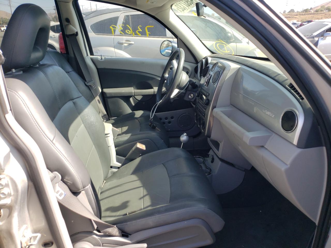 Photo 5 from auction – 2008 CHRYSLER PT CRUISER with VIN 3A8FY68898T213021