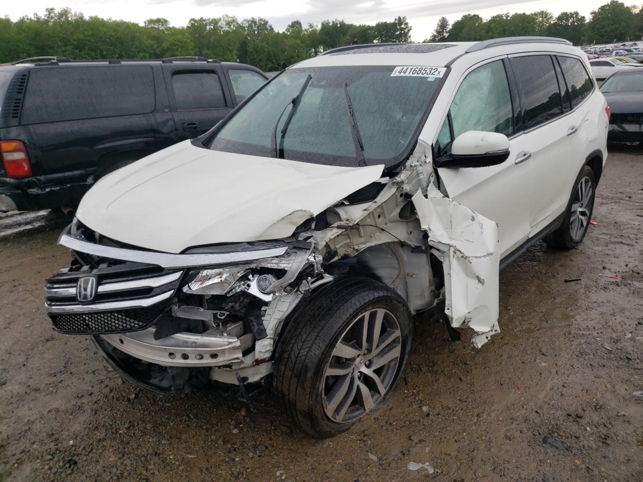 Photo 2 from auction – 2017 HONDA PILOT ELIT with VIN 5FNYF6H06HB071550