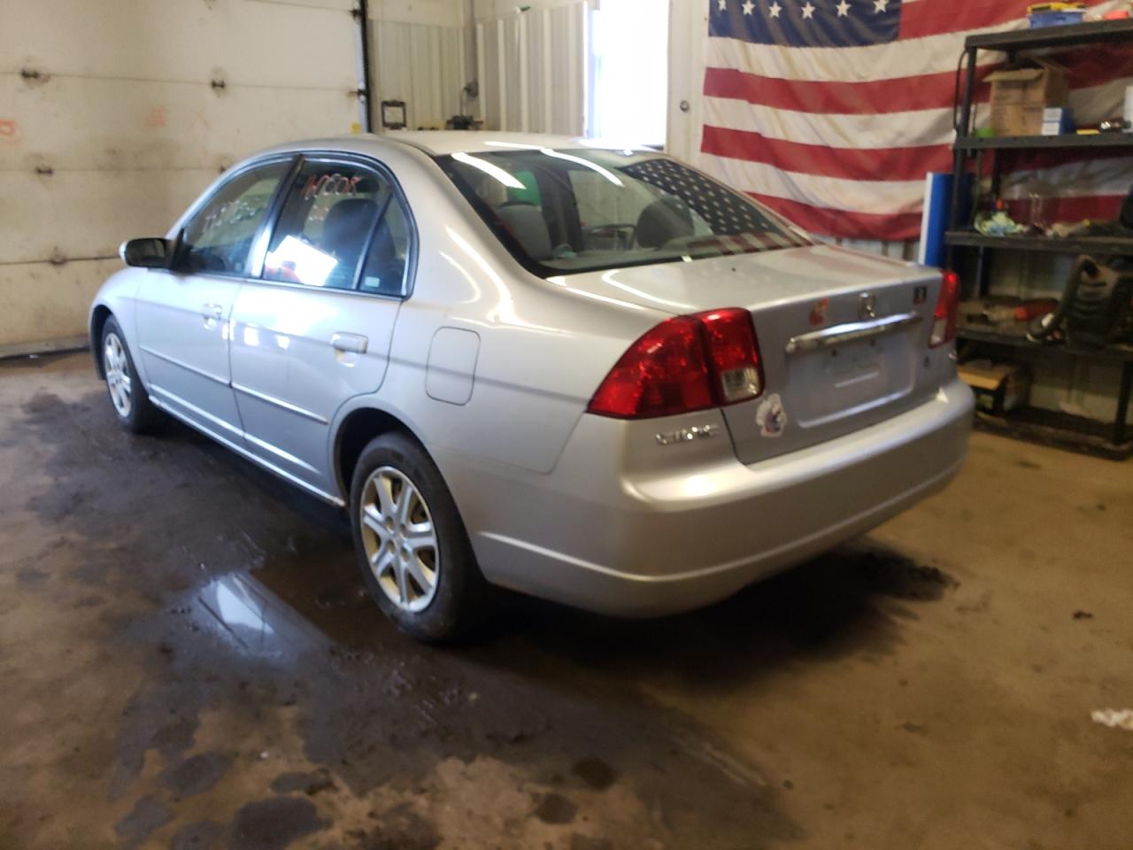 Photo 3 from auction – 2003 HONDA CIVIC EX with VIN 2HGES26833H530540