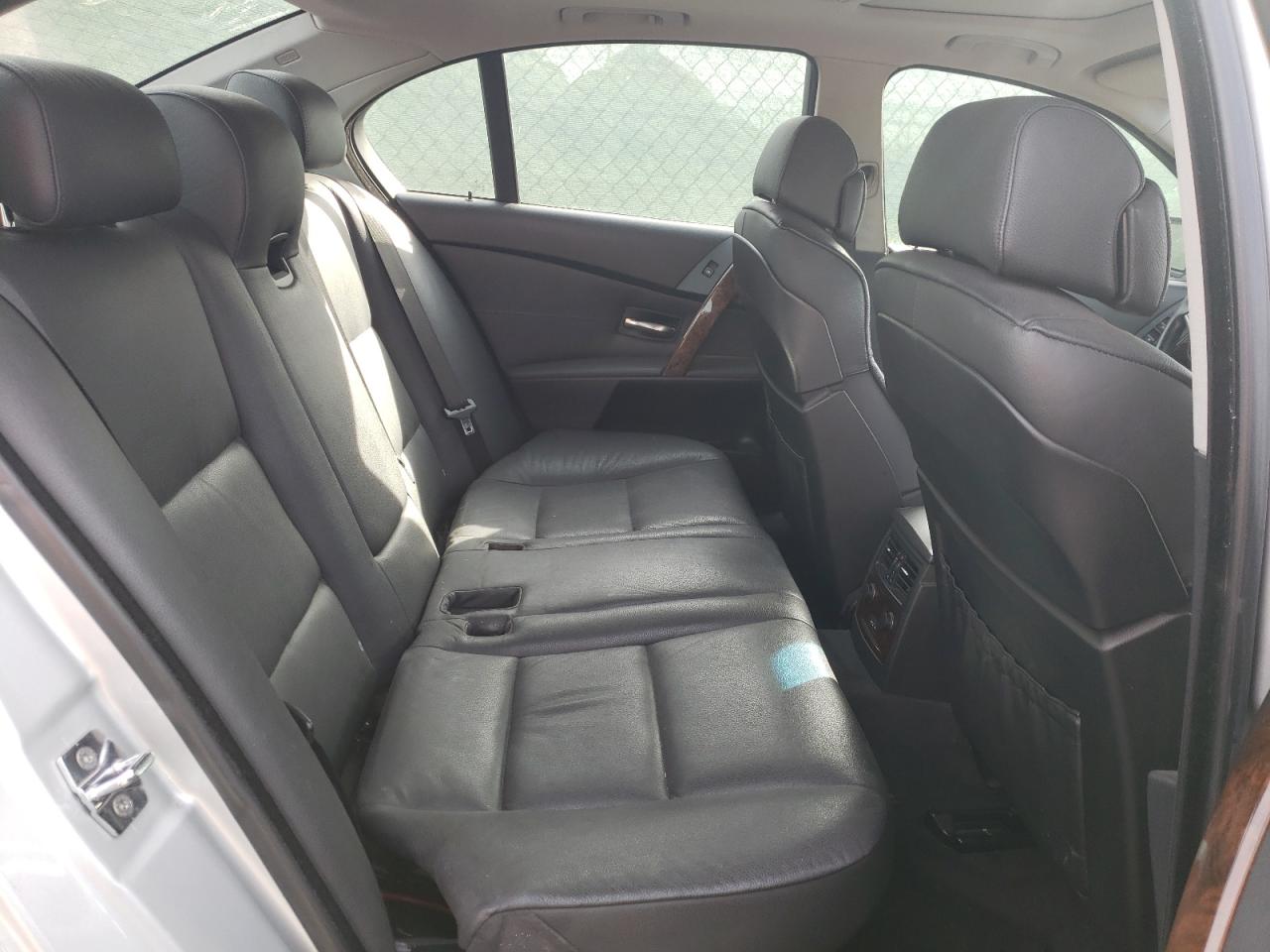 Photo 6 from auction – 2007 BMW 550 I with VIN WBANB53527CP07885