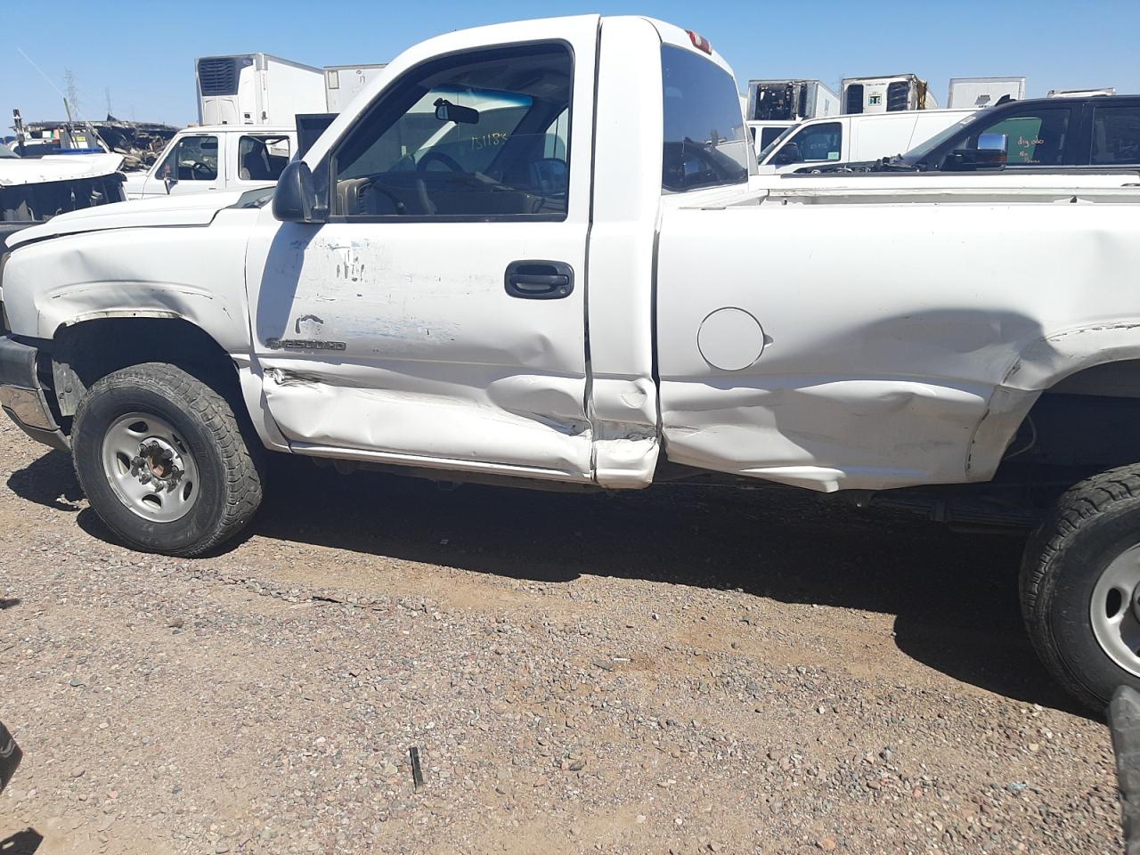Photo 9 from auction – 2006 CHEVROLET SILVERADO with VIN 1GCHC24U86E290602