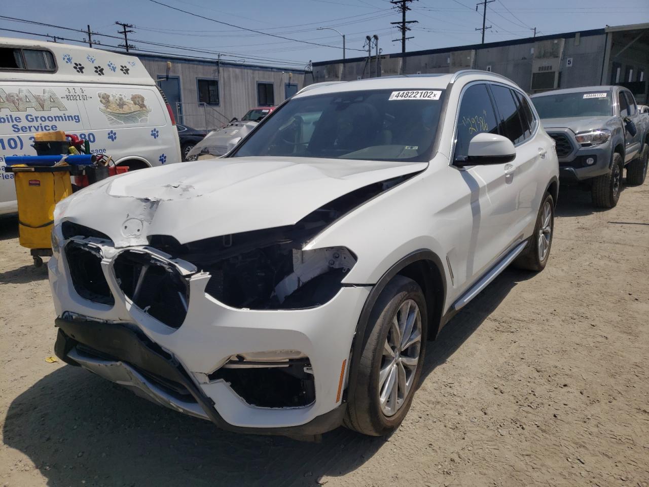 Photo 2 from auction – 2019 BMW X3 SDRIVE3 with VIN 5UXTR7C54KLF31255