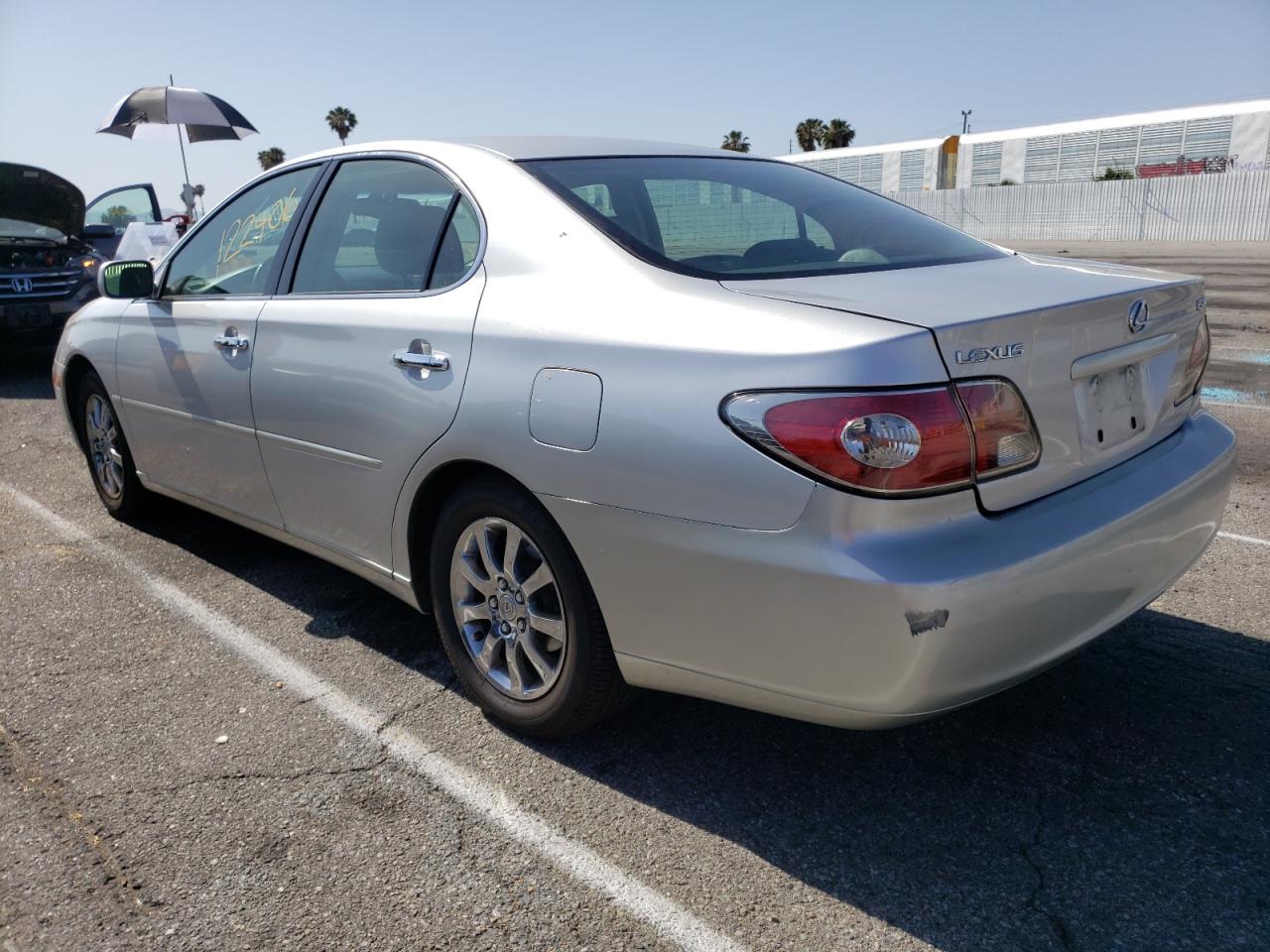 Photo 3 from auction – 2003 LEXUS ES 300 with VIN JTHBF30G730111735