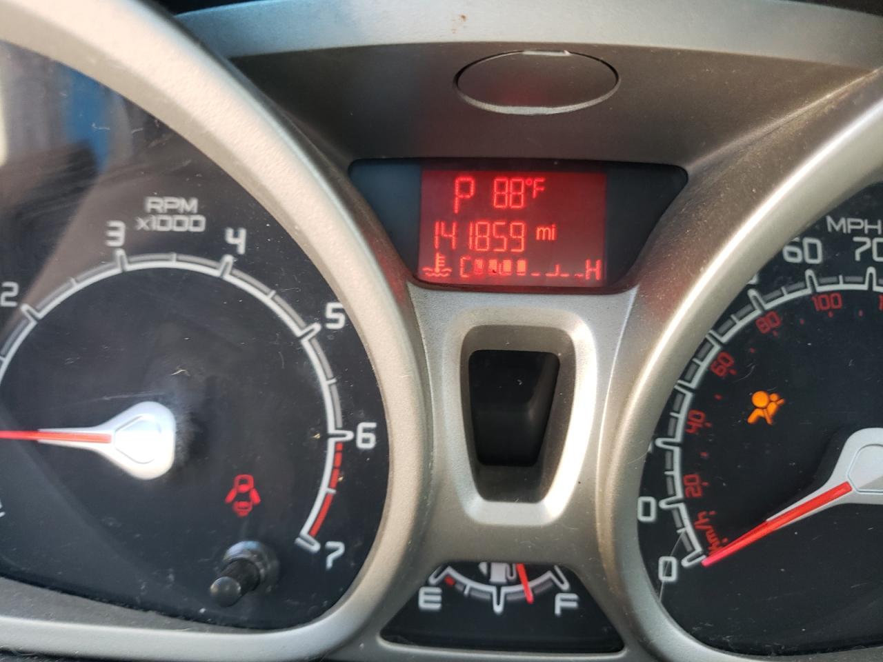 Photo 8 from auction – 2013 FORD FIESTA SE with VIN 3FADP4BJ9DM164527