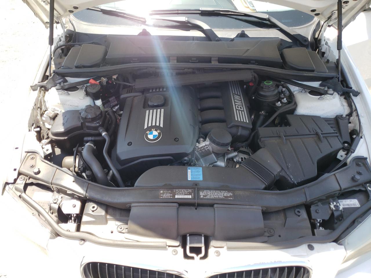 Photo 7 from auction – 2011 BMW 328 I SULE with VIN WBAPH5G51BNM72569