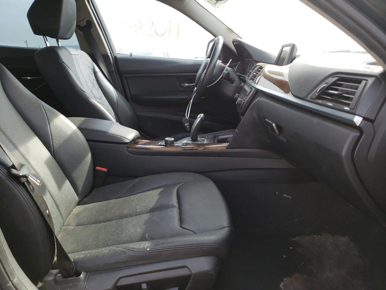 Photo 5 from auction – 2014 BMW 328I with VIN WBA3C1C55EK108964