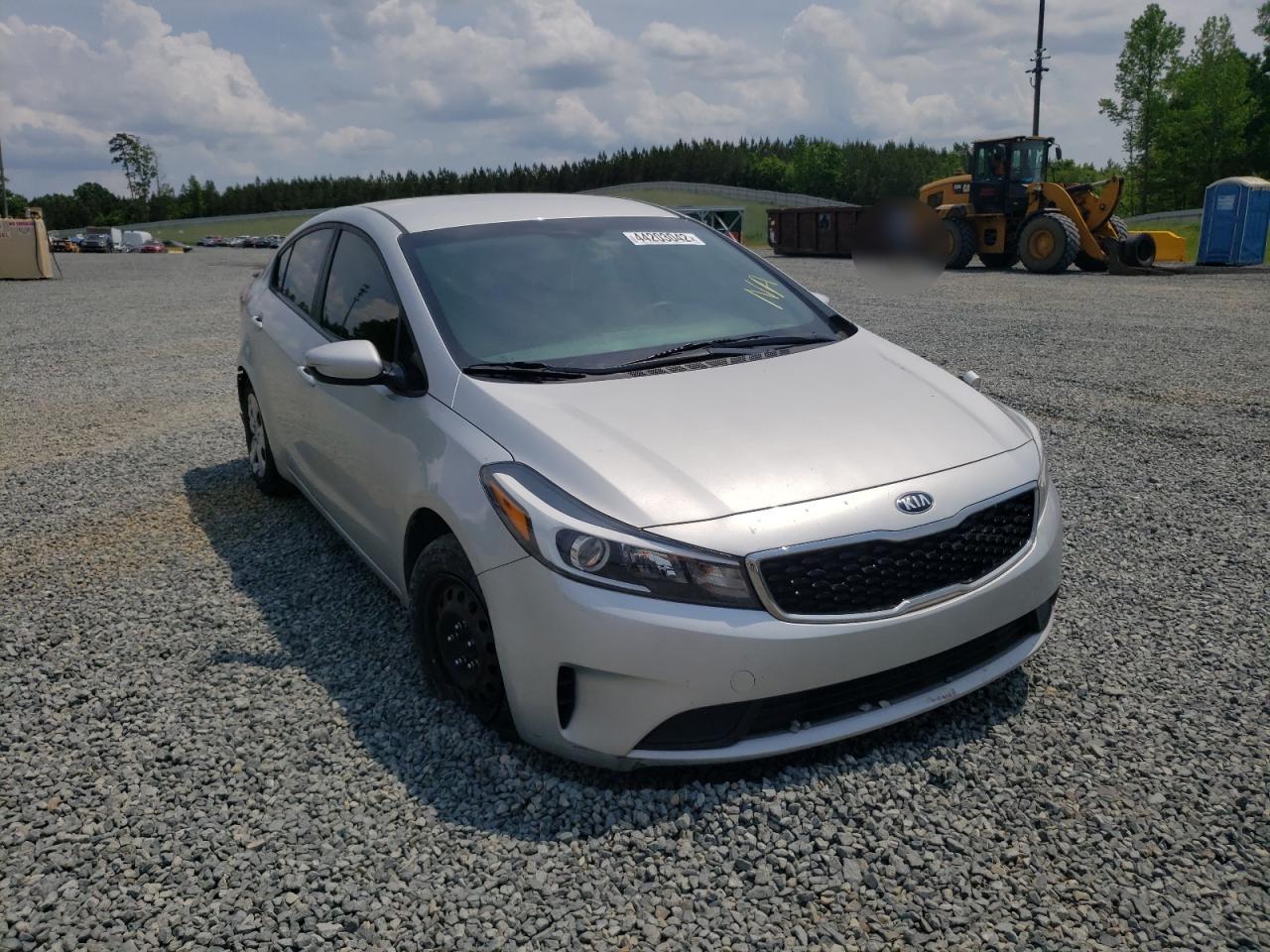 KIA FORTE LX 2018 with VIN 3KPFK4A76JE168869 - Photo from auction