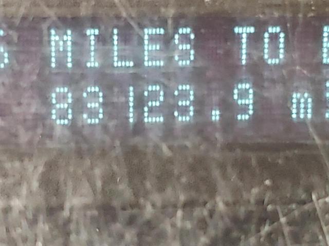 Photo 8 from auction – 2010 FORD ESCAPE LIM with VIN 1FMCU0E70AKC88756