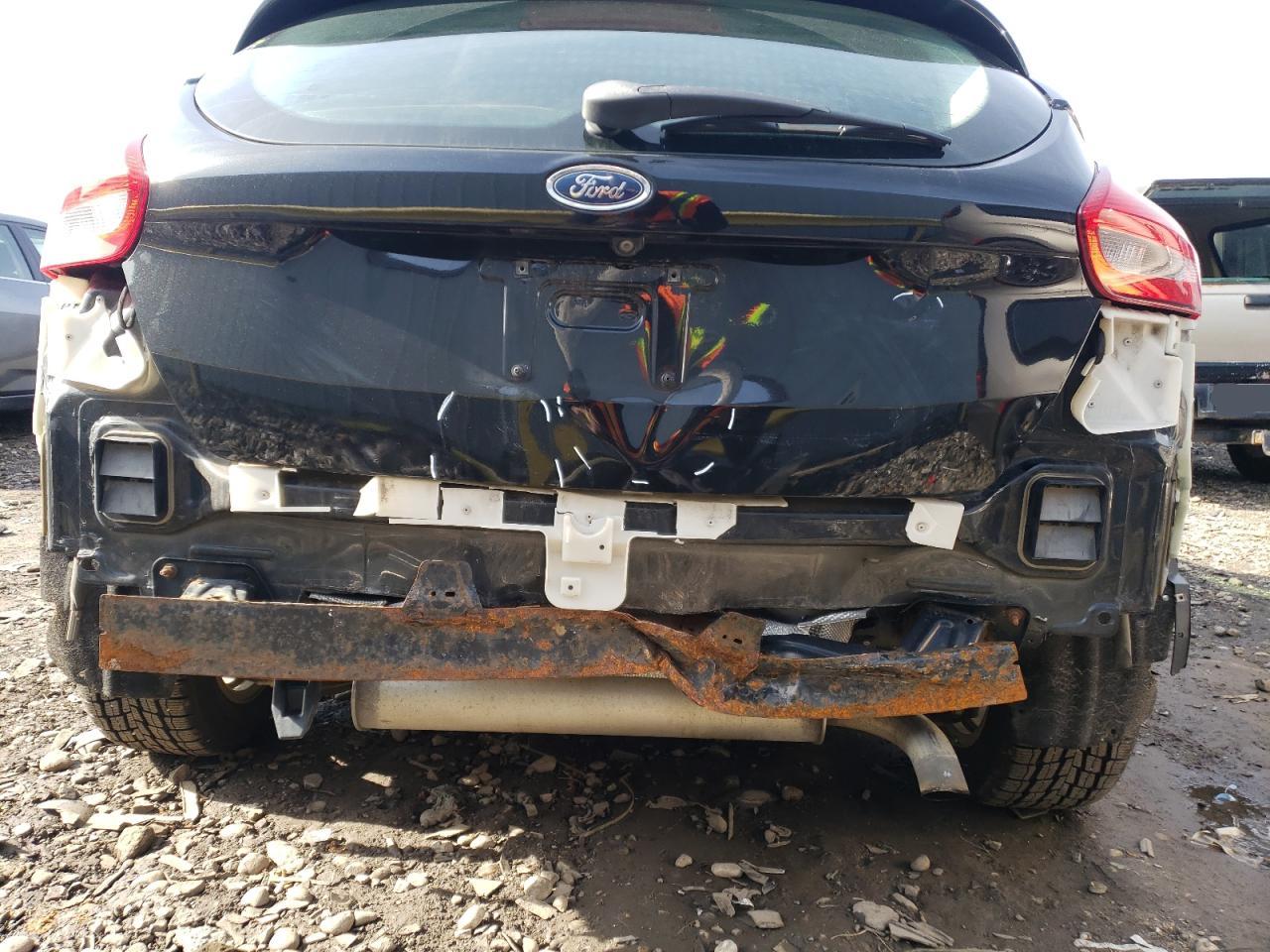 Photo 9 from auction – 2015 FORD FOCUS SE with VIN 1FADP3K24FL242512