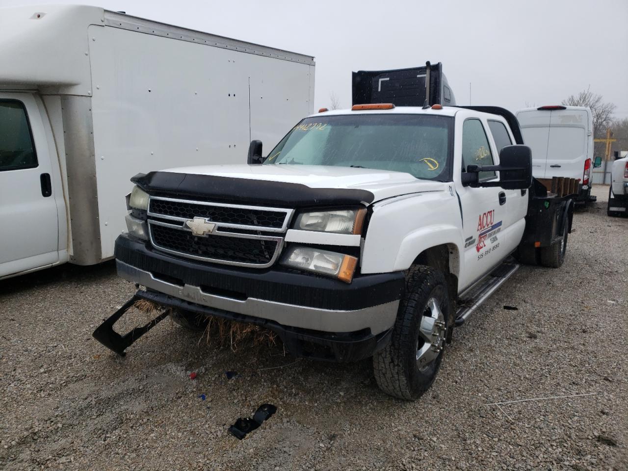 Photo 2 from auction – 2007 CHEVROLET SILVERADO with VIN 1GCJK33D67F153830