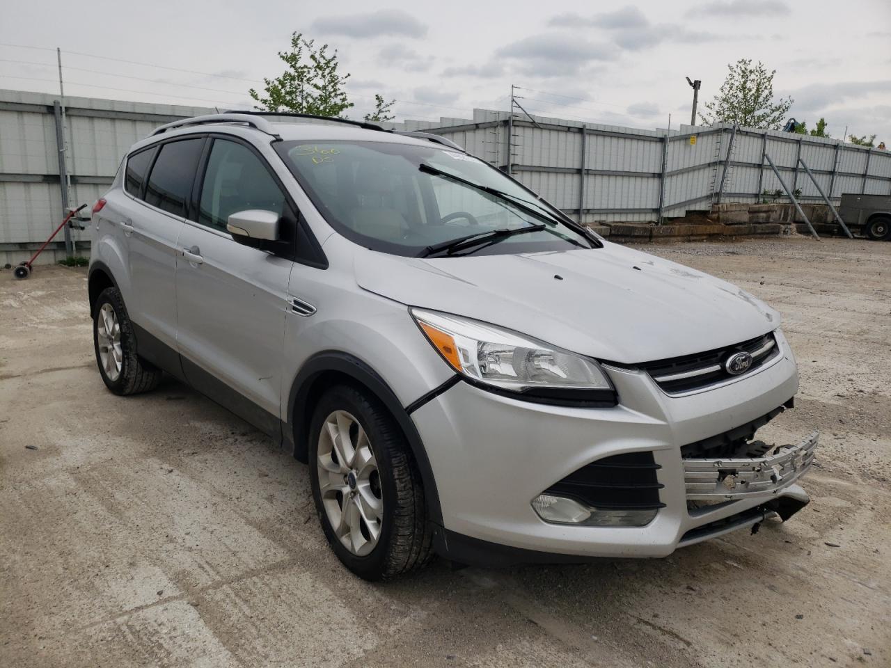 FORD ESCAPE TIT 2014 z numerem VIN 1FMCU0J90EUB06961 - Zdjęcie z aukcji
