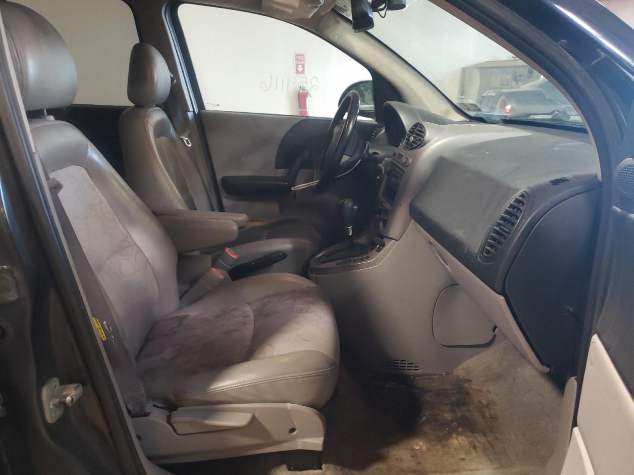 Photo 5 from auction – 2004 SATURN VUE with VIN 5GZCZ53444S890087