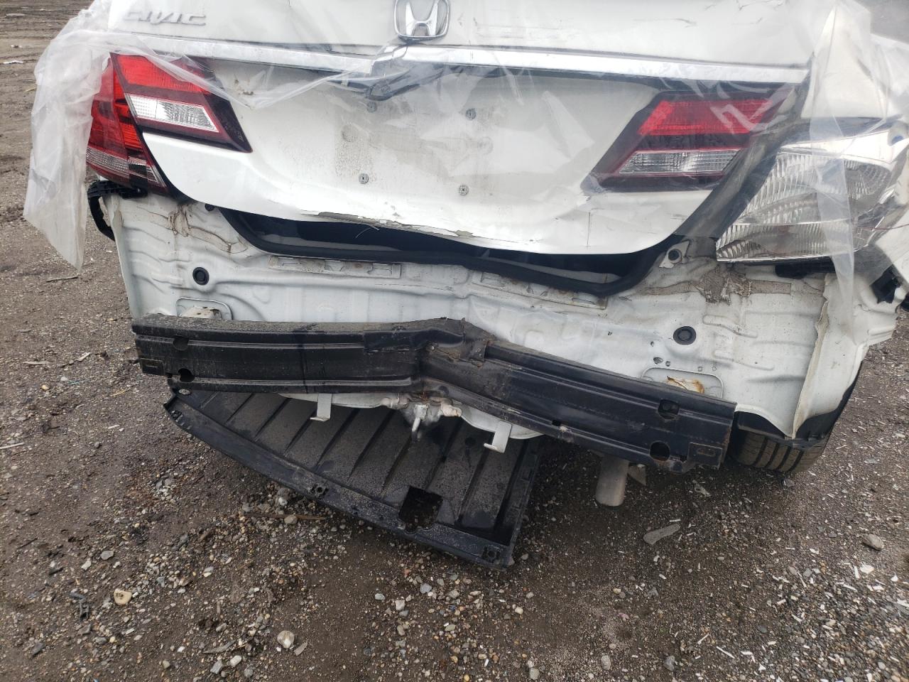 Photo 9 from auction – 2015 HONDA CIVIC SE with VIN 19XFB2F70FE040583