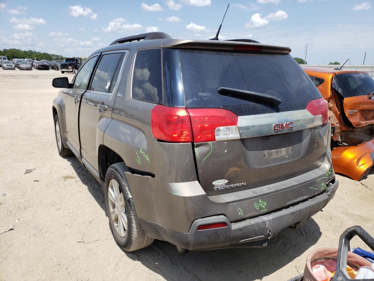 Photo 3 from auction – 2011 GMC TERRAIN SL with VIN 2CTALSEC2B6387093