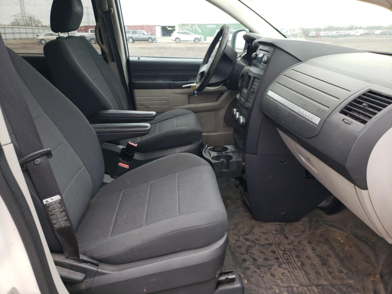 Photo 5 from auction – 2008 DODGE GRAND CARA with VIN 1D8HN11H48B151729