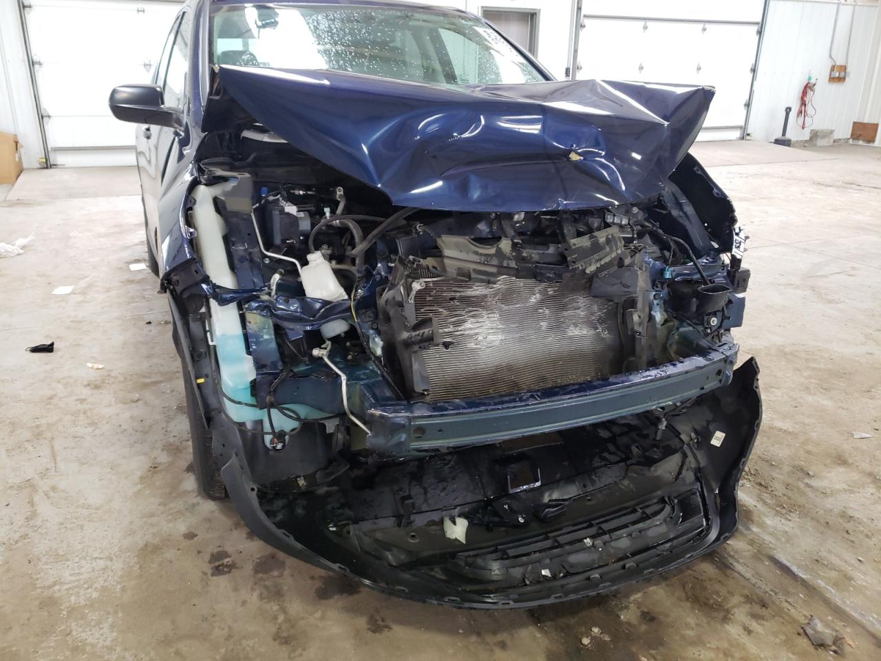 Photo 9 from auction – 2016 HONDA CR-V SE with VIN 2HKRM4H43GH618419