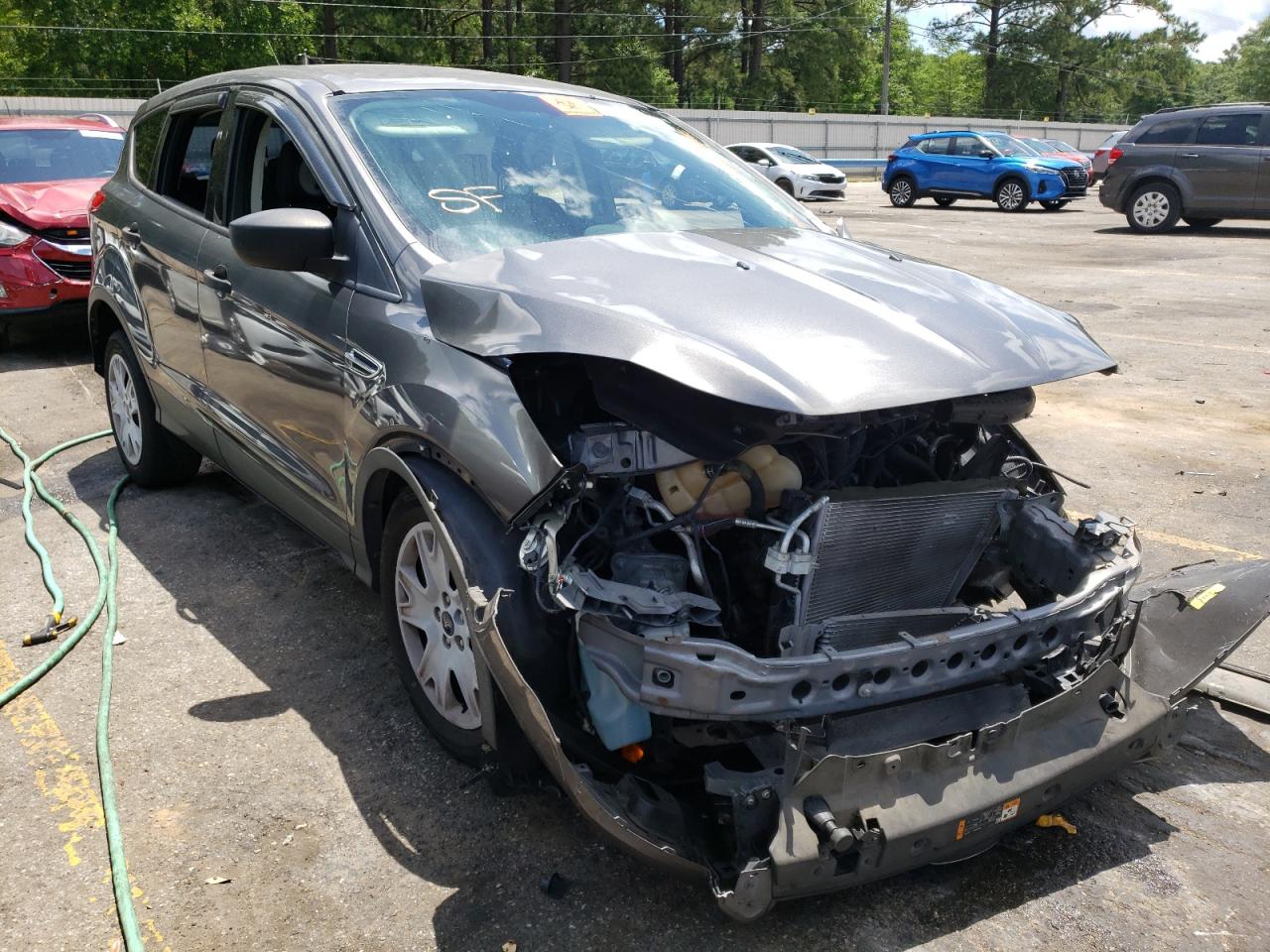 Zdjęcie 1 z aukcji – 2013 FORD ESCAPE S z VIN 1FMCU0F70DUA76981