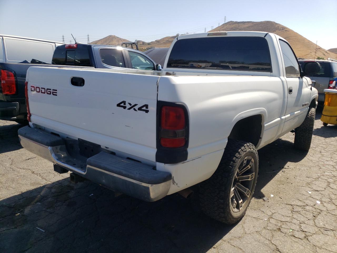 Photo 4 from auction – 2001 DODGE RAM 1500 with VIN 1B7HF16Y81S702822