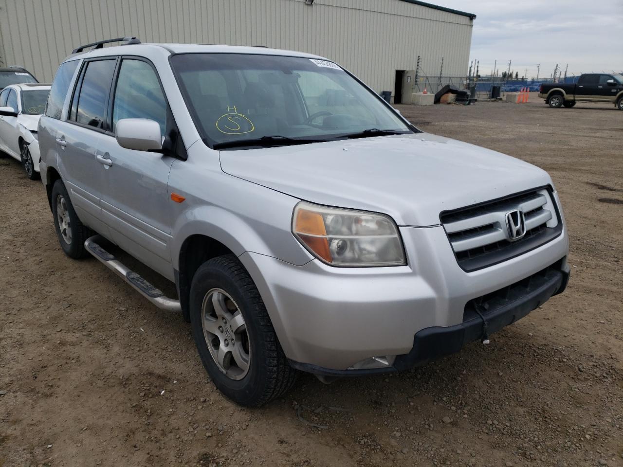 HONDA PILOT EXL 2007 with VIN 2HKYF18517H001971 - Photo from auction