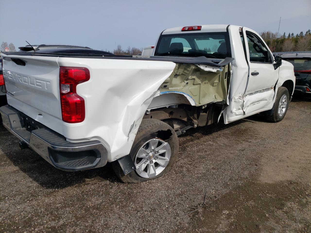 Photo 9 from auction – 2021 CHEVROLET SILVERADO with VIN 3GCNWAEF6MG324773