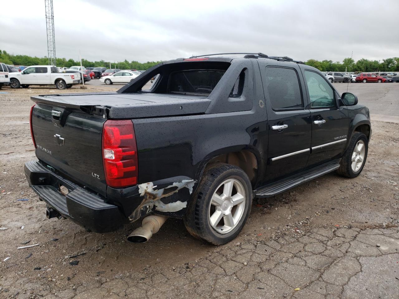 Photo 4 from auction – 2007 CHEVROLET AVALANCHE with VIN 3GNFK123X7G119432