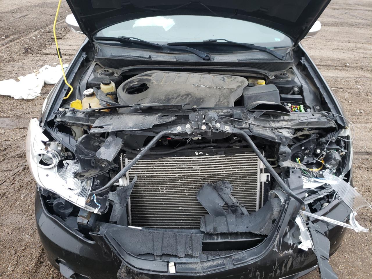 Photo 7 from auction – 2012 CHRYSLER 200 LIMITE with VIN 1C3CCBCG1CN140062