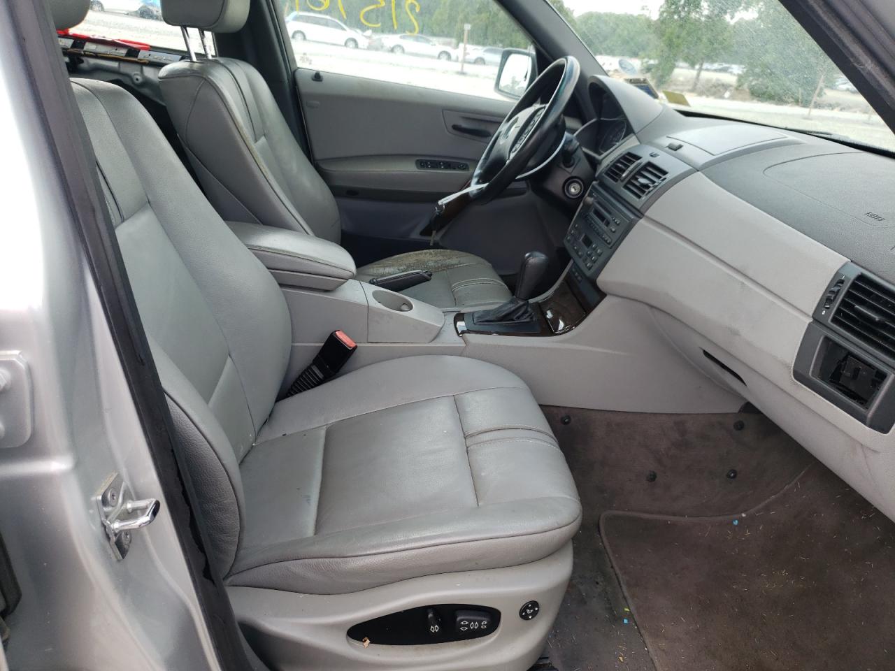 Photo 5 from auction – 2004 BMW X3 3.0I with VIN WBXPA93404WC32296