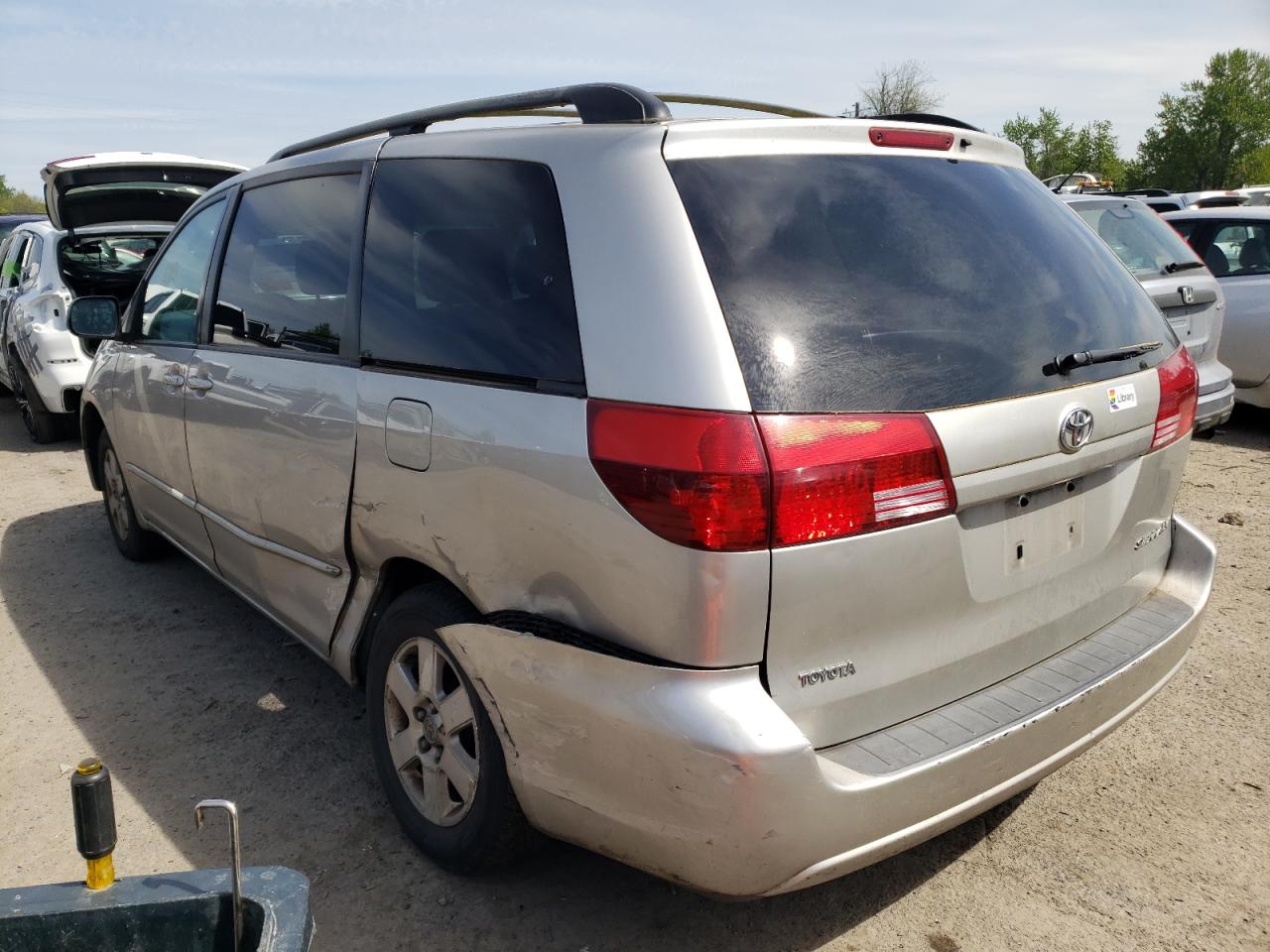 Photo 3 from auction – 2005 TOYOTA SIENNA CE with VIN 5TDZA23C75S324752