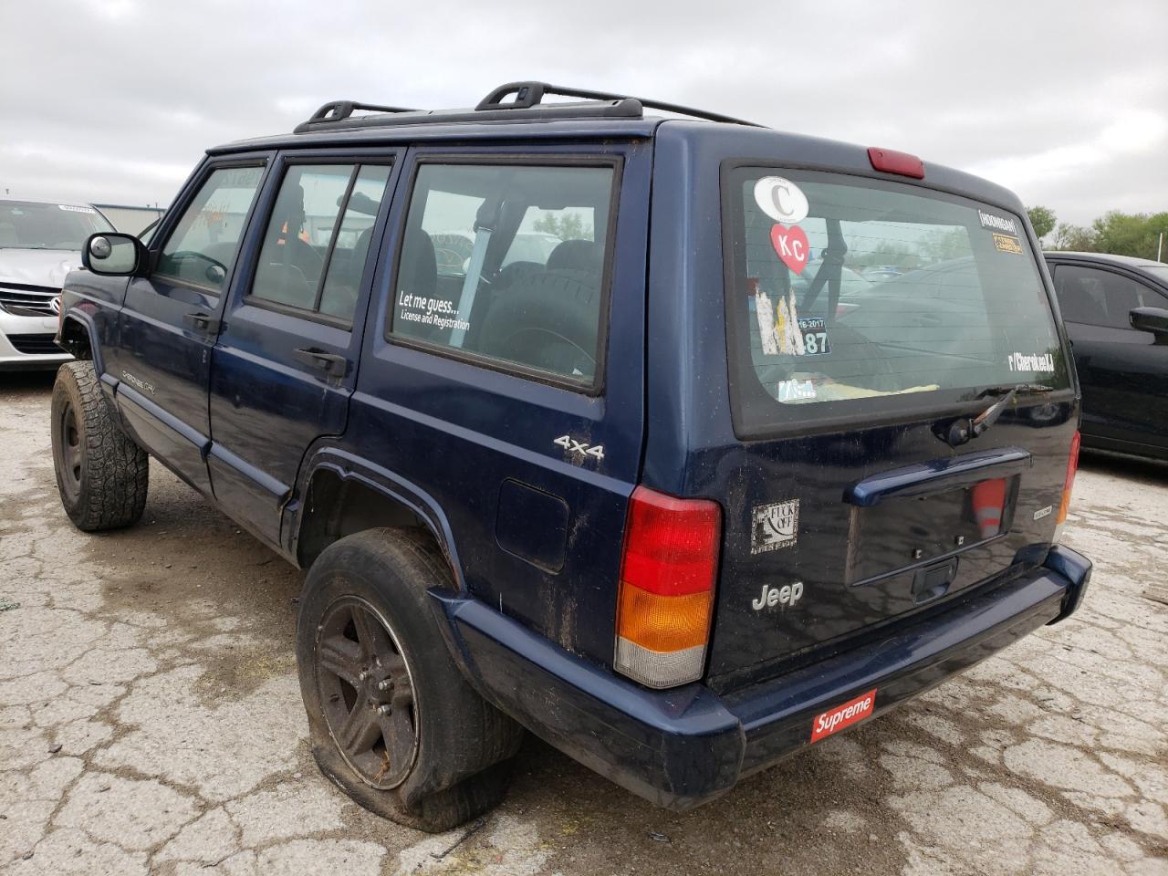 Photo 3 from auction – 2001 JEEP CHEROKEE C with VIN 1J4FF58S21L511201
