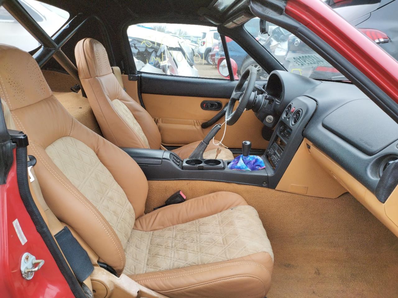 Photo 5 from auction – 1994 MAZDA MX-5 MIATA with VIN JM1NA3538R0500671