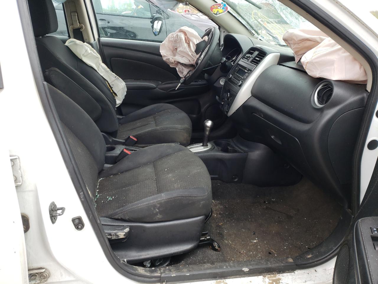 Photo 5 from auction – 2016 NISSAN VERSA S with VIN 3N1CN7AP5GL869969