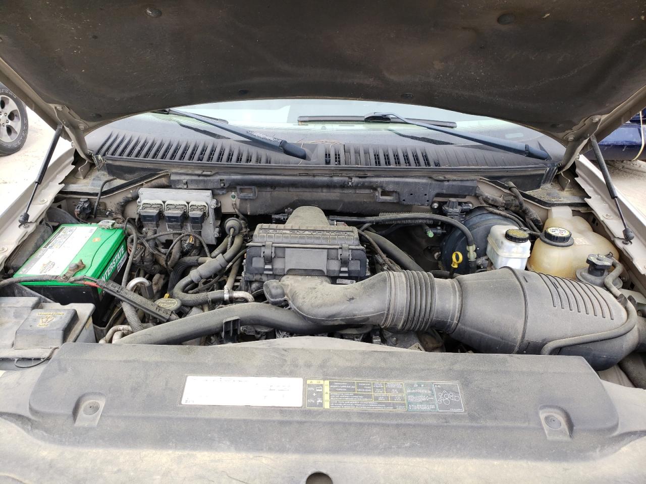 Photo 7 from auction – 2005 FORD EXPEDITION with VIN 1FMFU20565LA94280